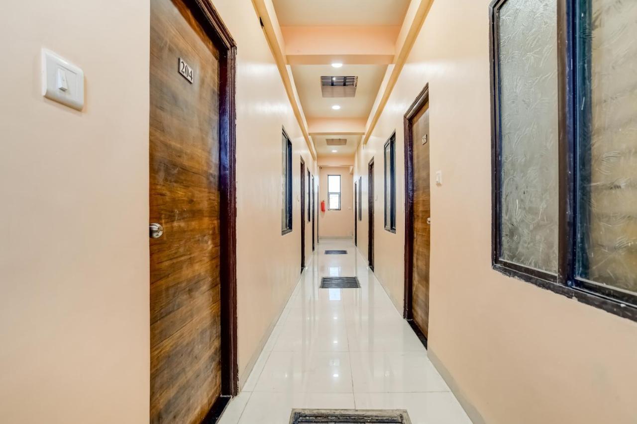 Spot On 76764 Hotel Lux Indore Ngoại thất bức ảnh