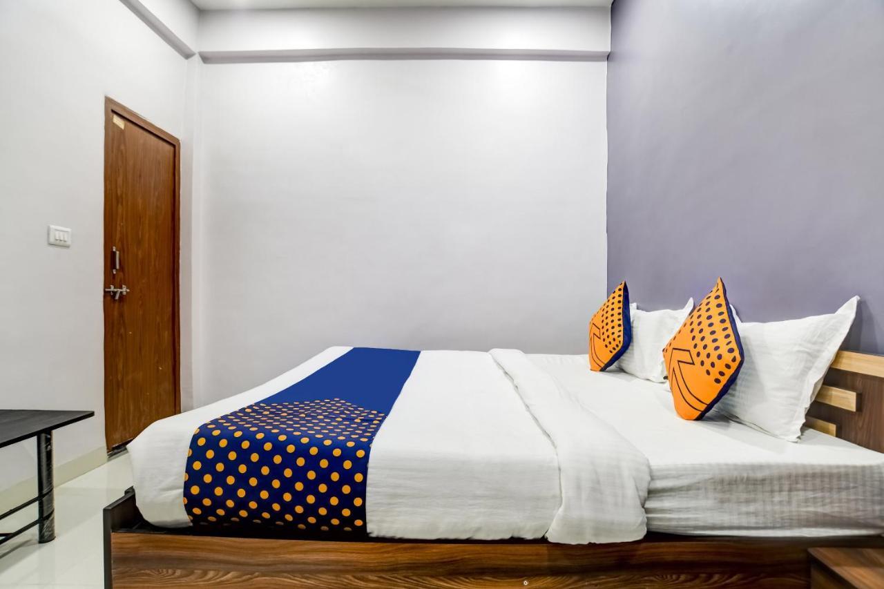 Spot On 76764 Hotel Lux Indore Ngoại thất bức ảnh