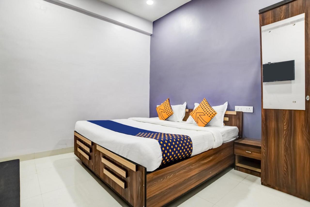 Spot On 76764 Hotel Lux Indore Ngoại thất bức ảnh